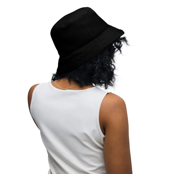 Reversible BW Bitcoin bucket hat - Image 5